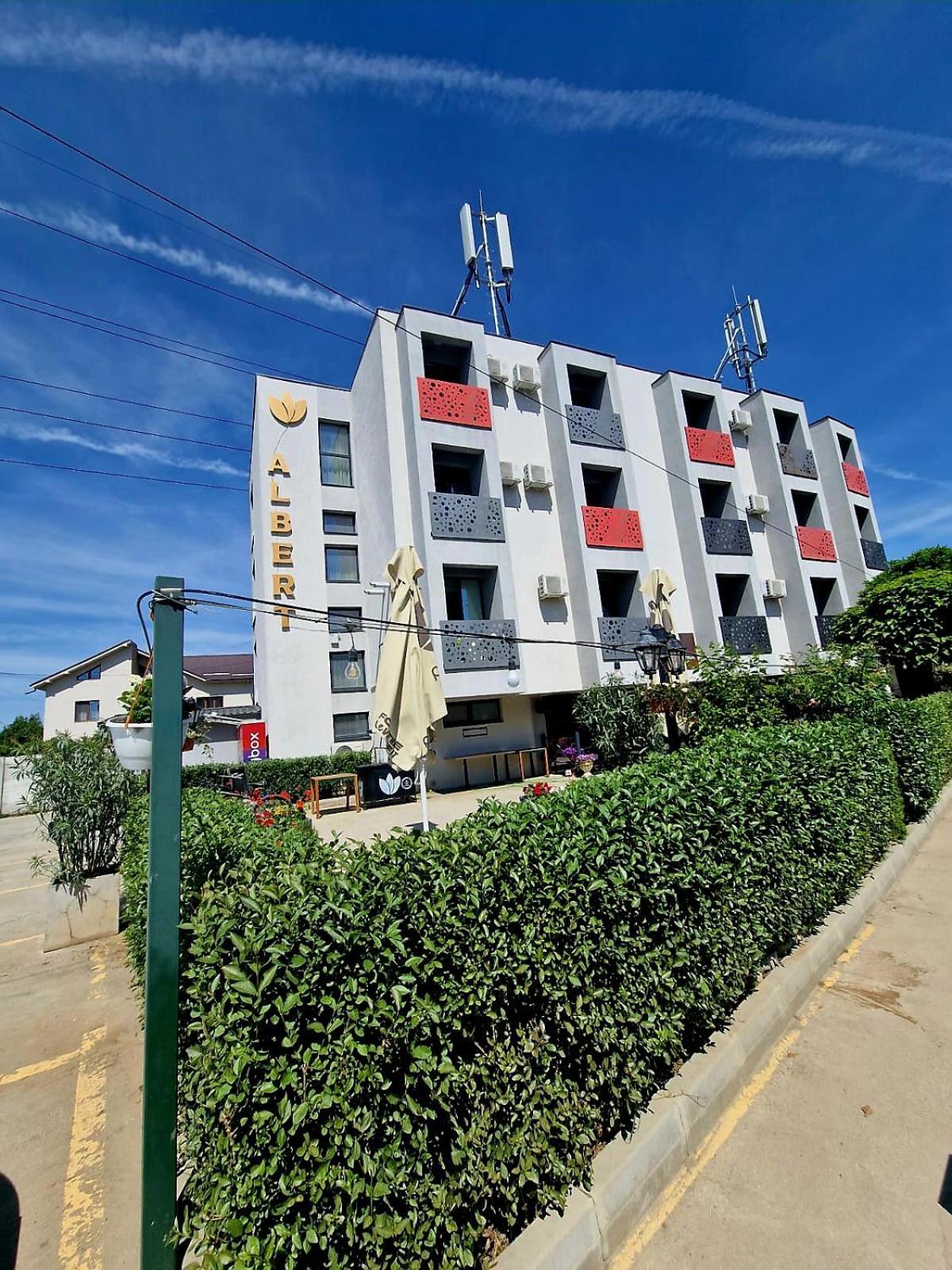 Albert Hotel Roşu Eksteriør billede